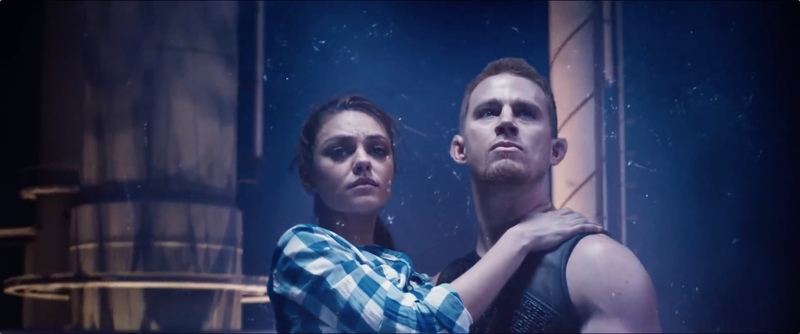 Illustration for article titled Jupiter Ascending Is A Very Decadent Movie About Why Decadence Is Bad